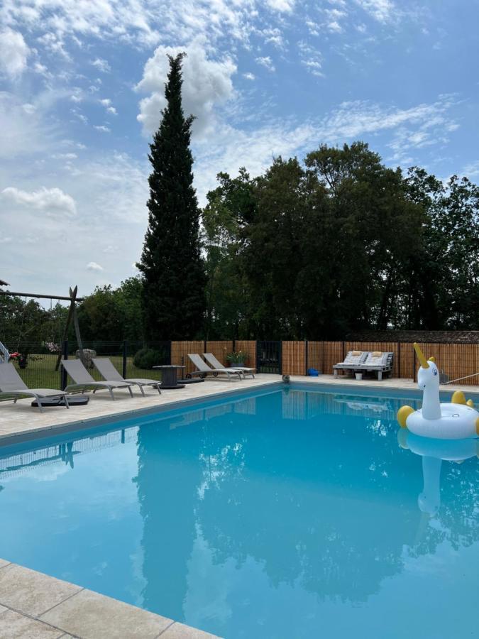 Coulonges Hotel Savignac-sur-Leyze Eksteriør billede