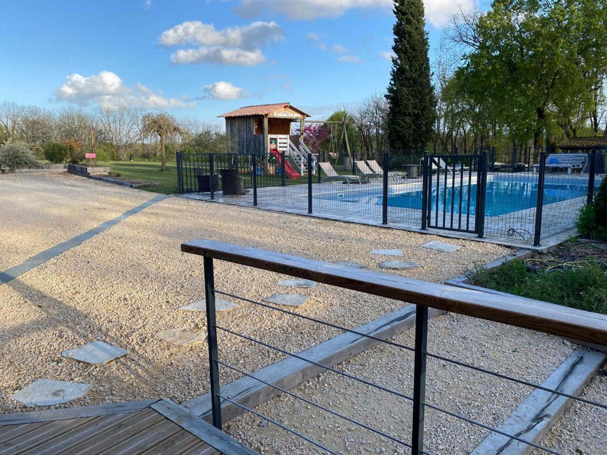 Coulonges Hotel Savignac-sur-Leyze Eksteriør billede